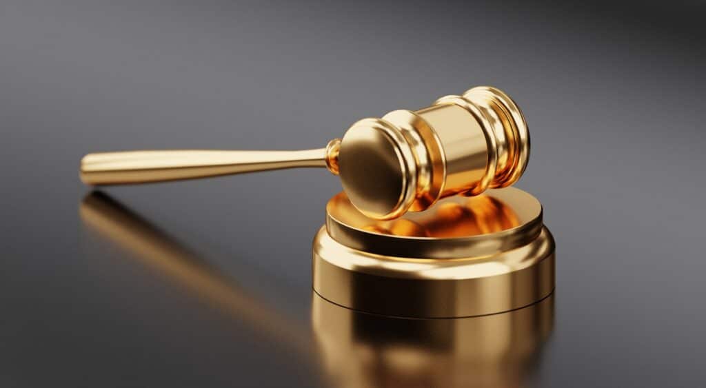 Gavel, legal issues stemming from EIFS